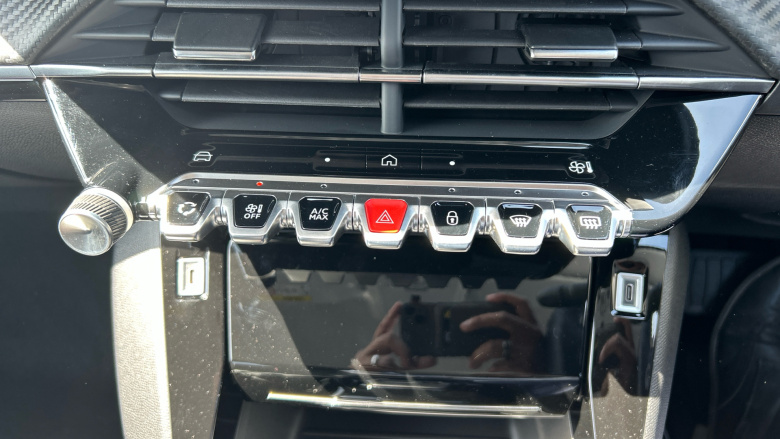 Peugeot 208 1.2 Hybrid 100 Allure 5dr e-DSC6 Petrol Hatchback